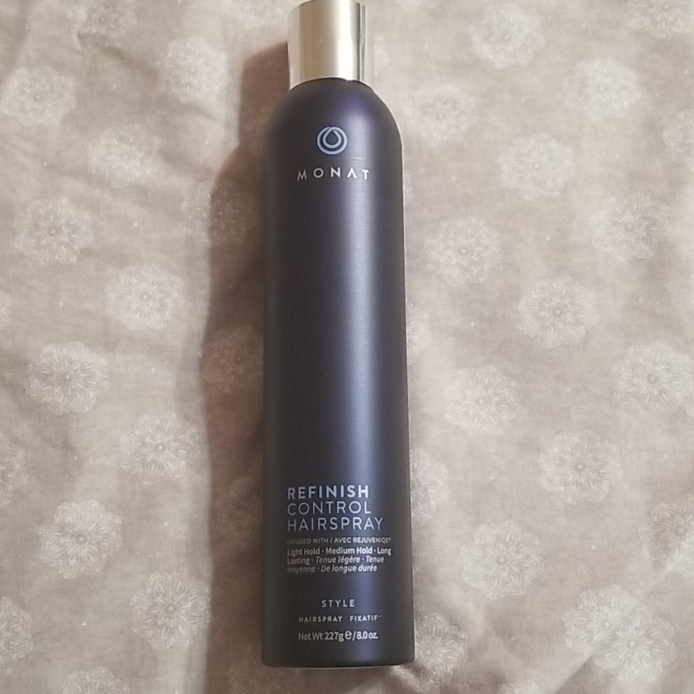 Monat hair spray